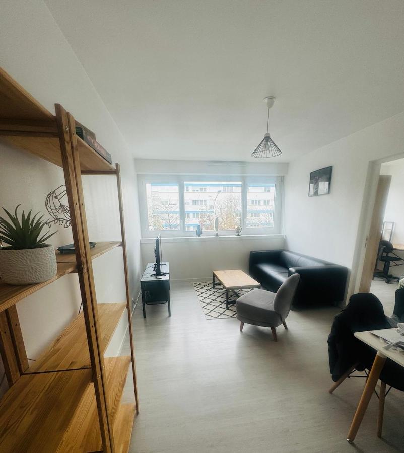 Appartement T4 spacieux proche toutes commodités - B&B Saint-Herblain