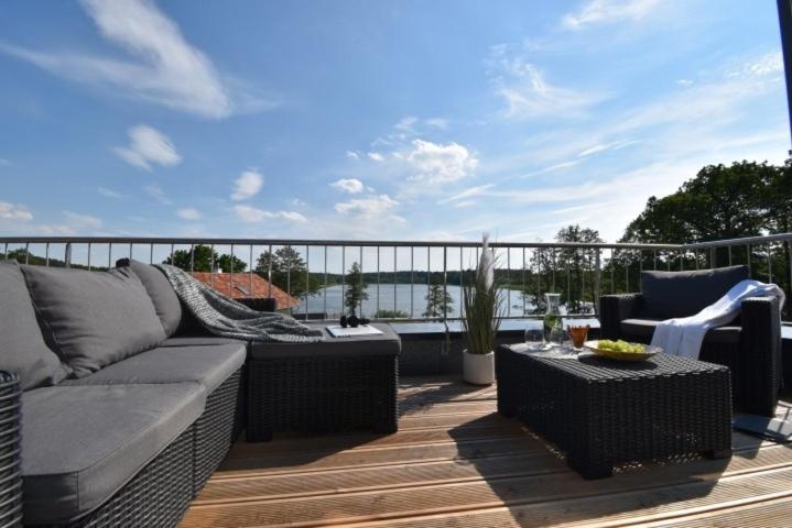 Exklusives Ferienhaus am See mit Hund, Sauna, Garten, 140qm - B&B