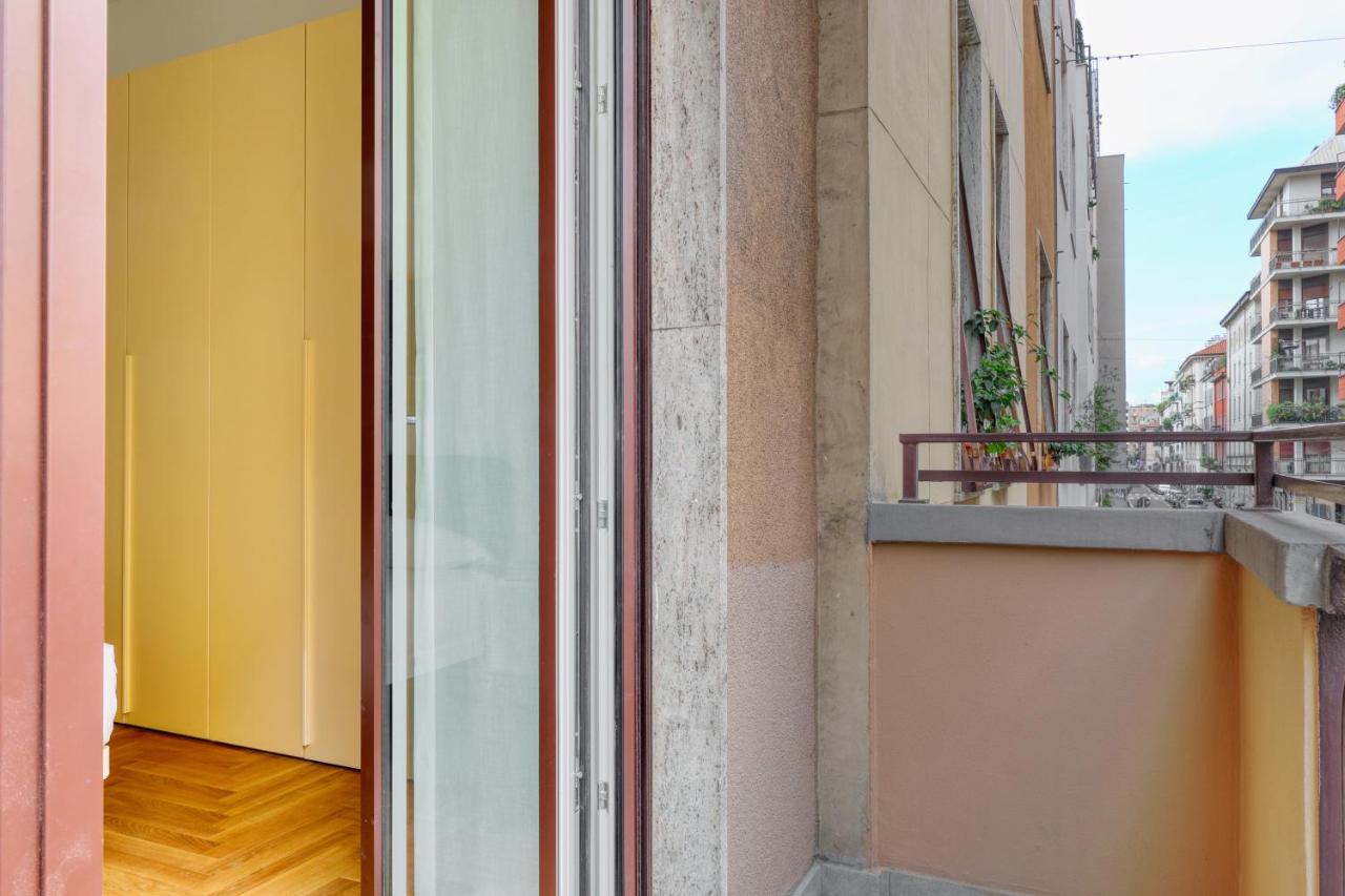 Just Urban Stays - Bright New 2BR Apartment in city Center - M2 and M4 - B&B Milano