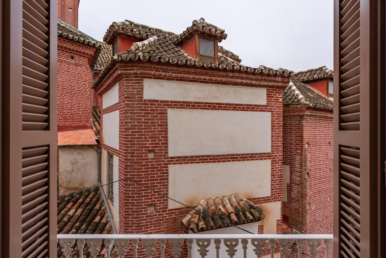 Smartr Malaga Centro - B&B Málaga