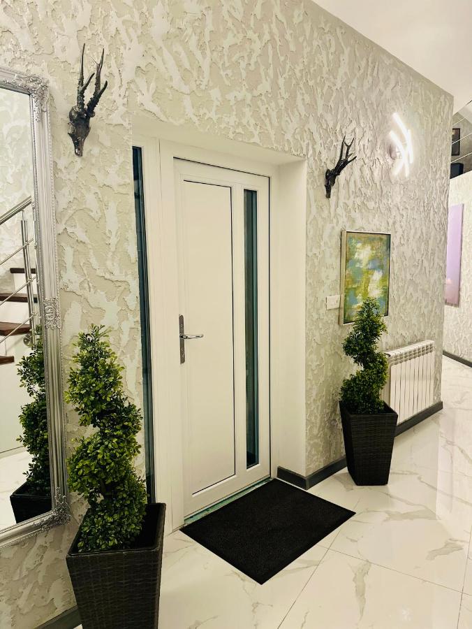 Country Haven Comfy & Sleek House - B&B