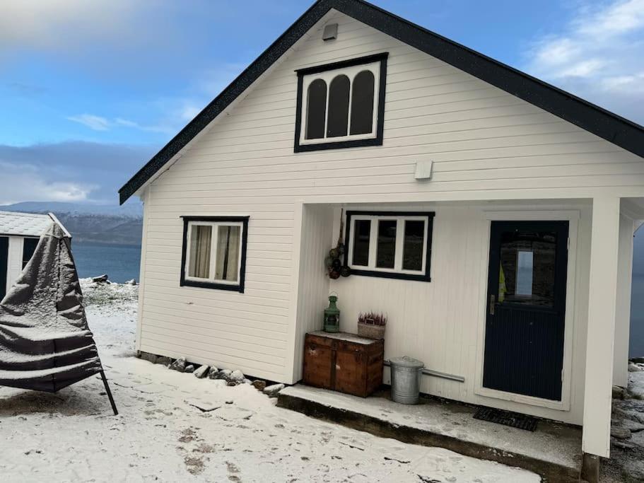 Unique romantic fisherman cabin! - B&B Kvål
