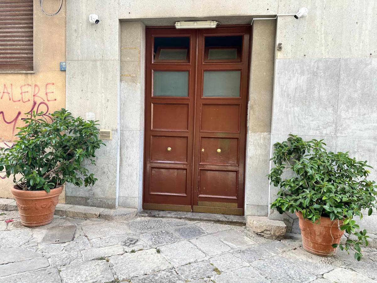 Merlo5 - Ferienwohnung Palermo