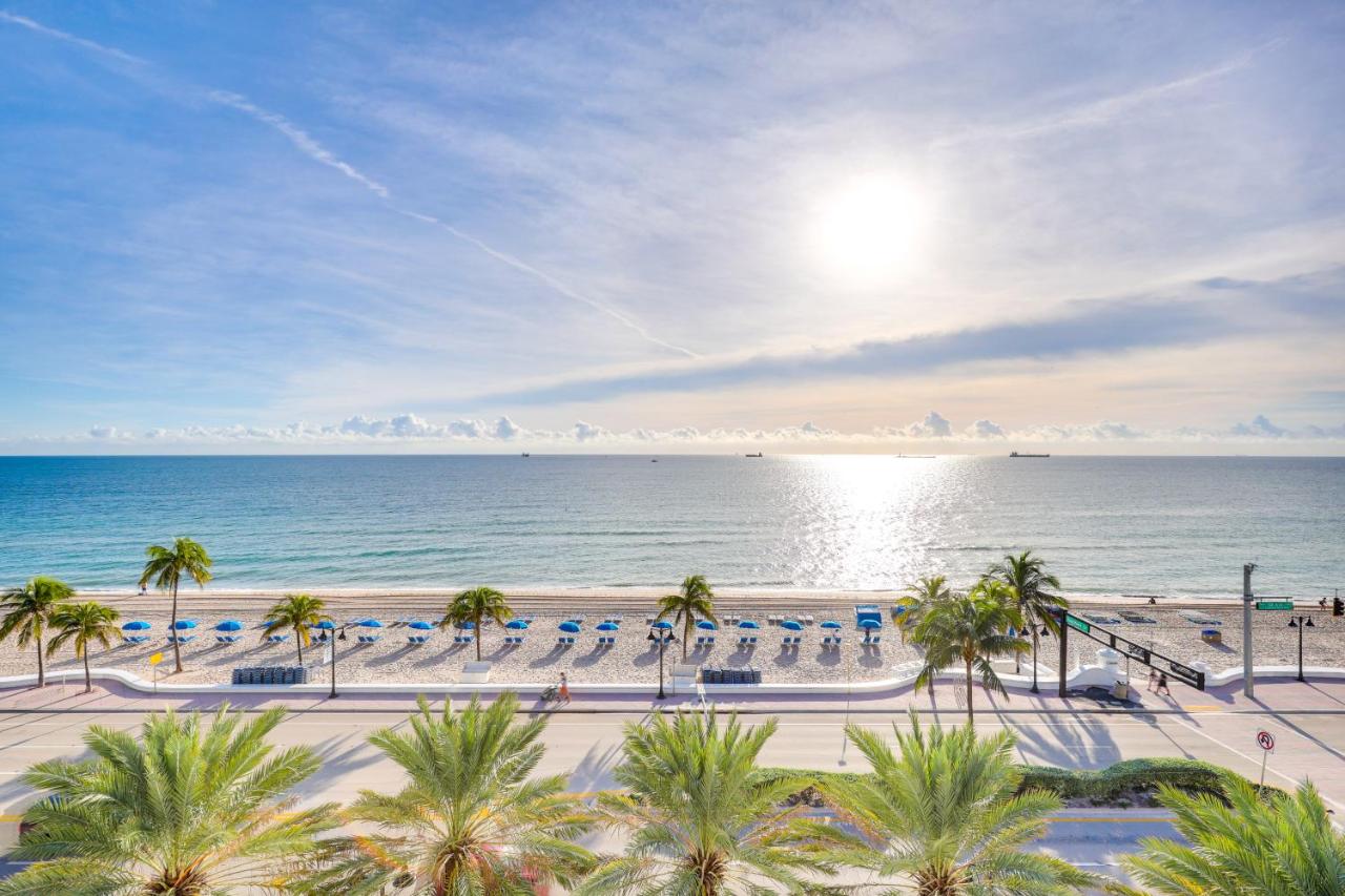 Walk to Bars & Eats! Luxe Ft Lauderdale Condo