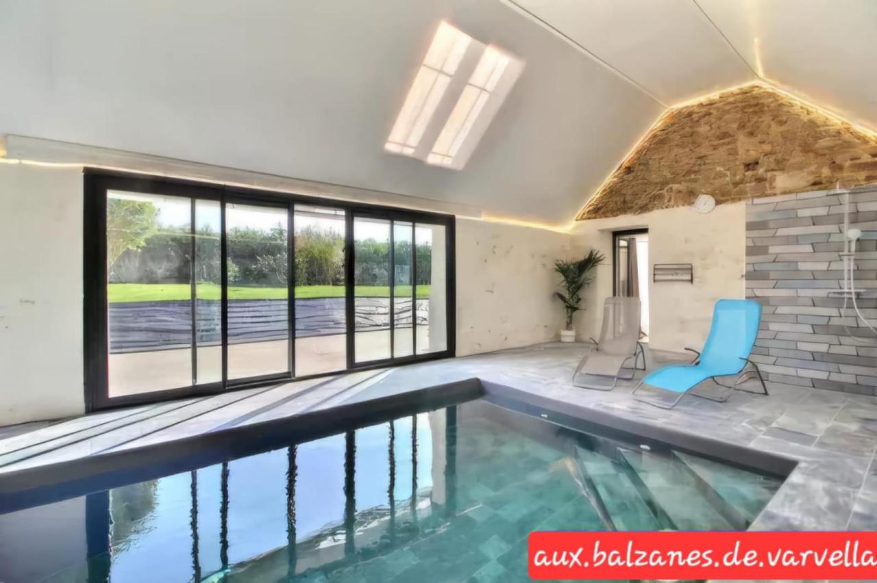 Aux balzanes de Varvella Piscine intérieure privée chauffée - Bed and Breakfast