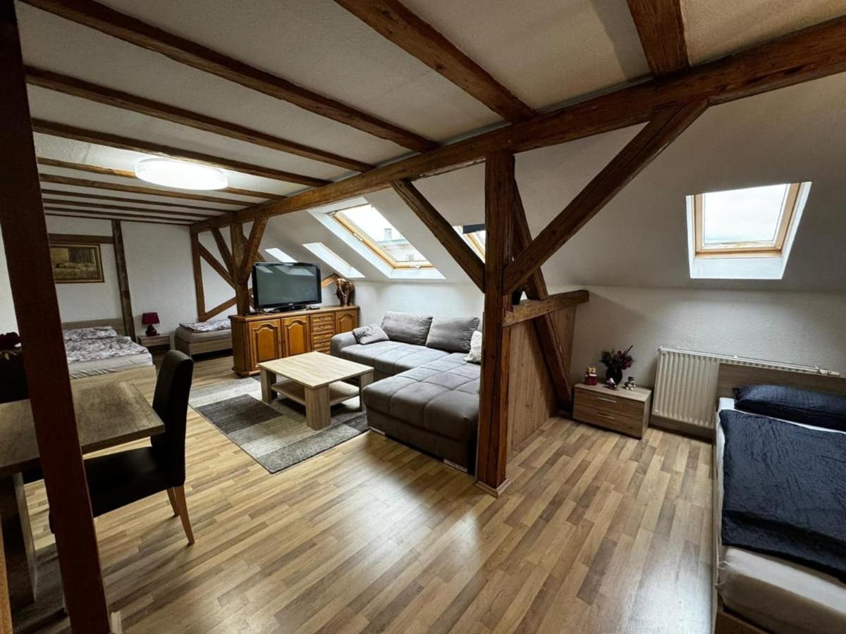 Apartment 5 Studio - B&B Gera