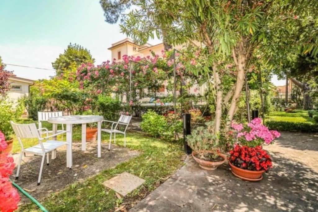 Appartamento chez Philippe - Bed and Breakfast Senigallia