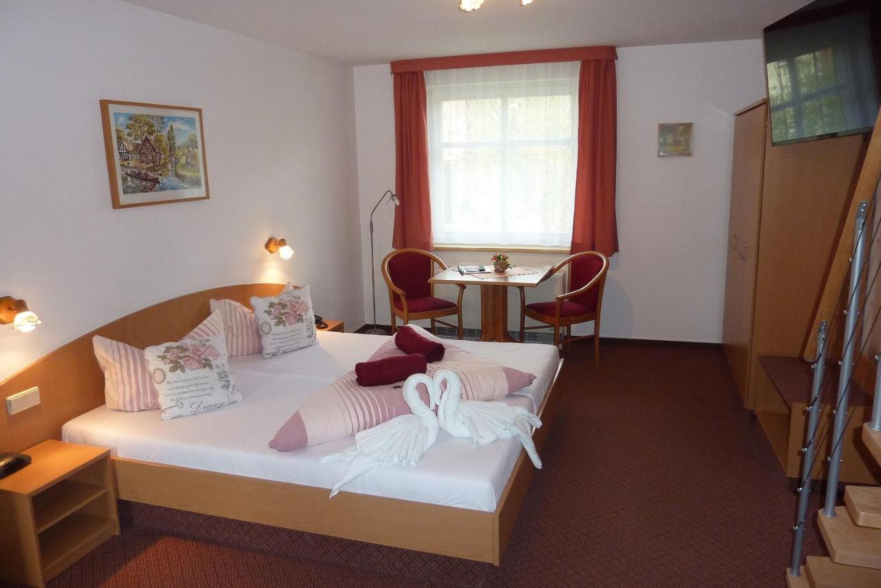 Duplex Apartment (5 Adults)