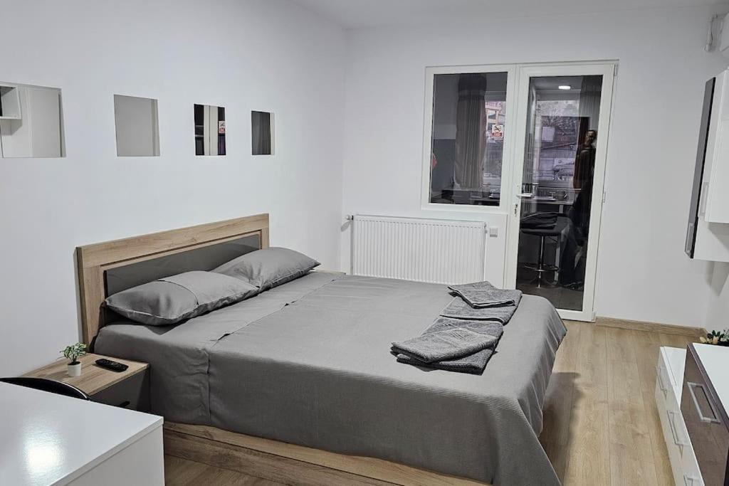 A place that feels like home away from home - Tony's Studios Comfort - B&B