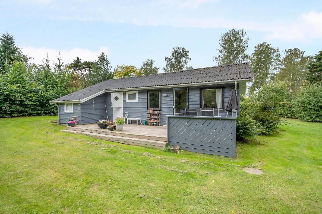 Well-Maintained Holiday Home Close To Beautiful Swimming Beach - B&B Ebeltoft