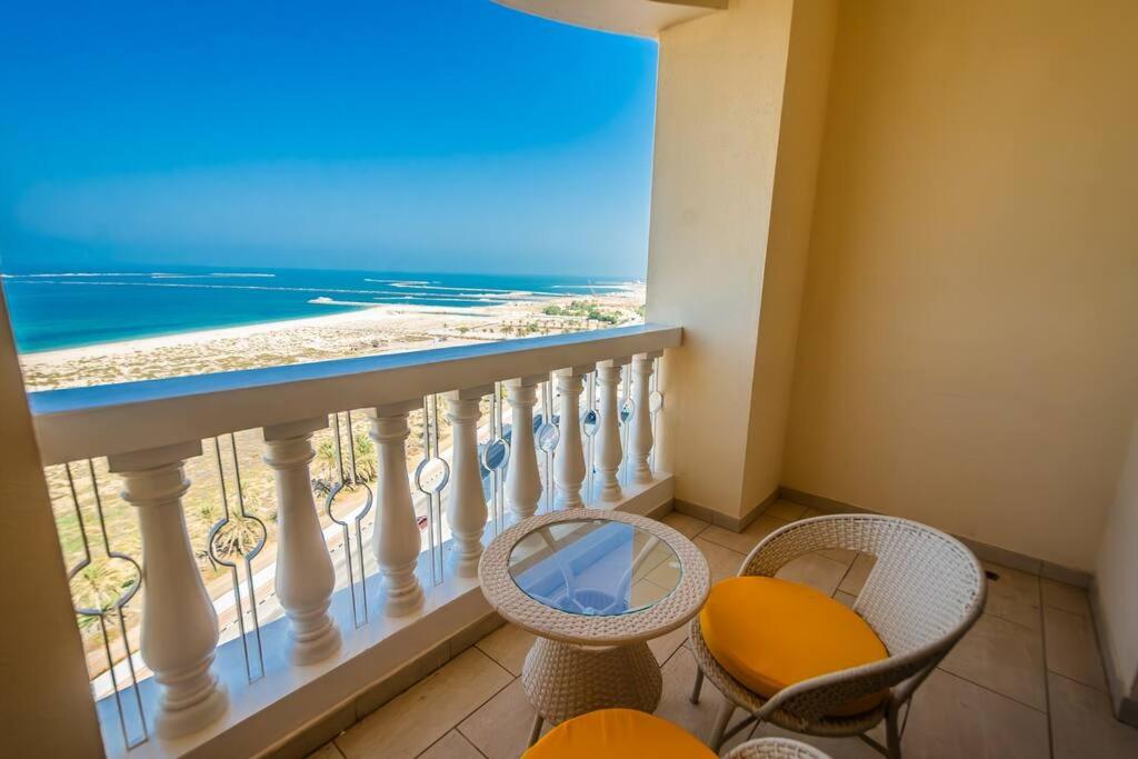 Studio with Sea View