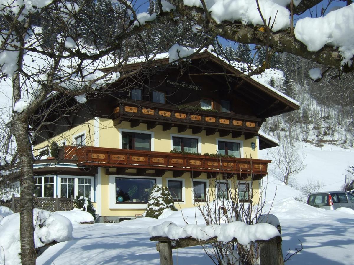 Gästehaus Emberger - B&B Wagrain