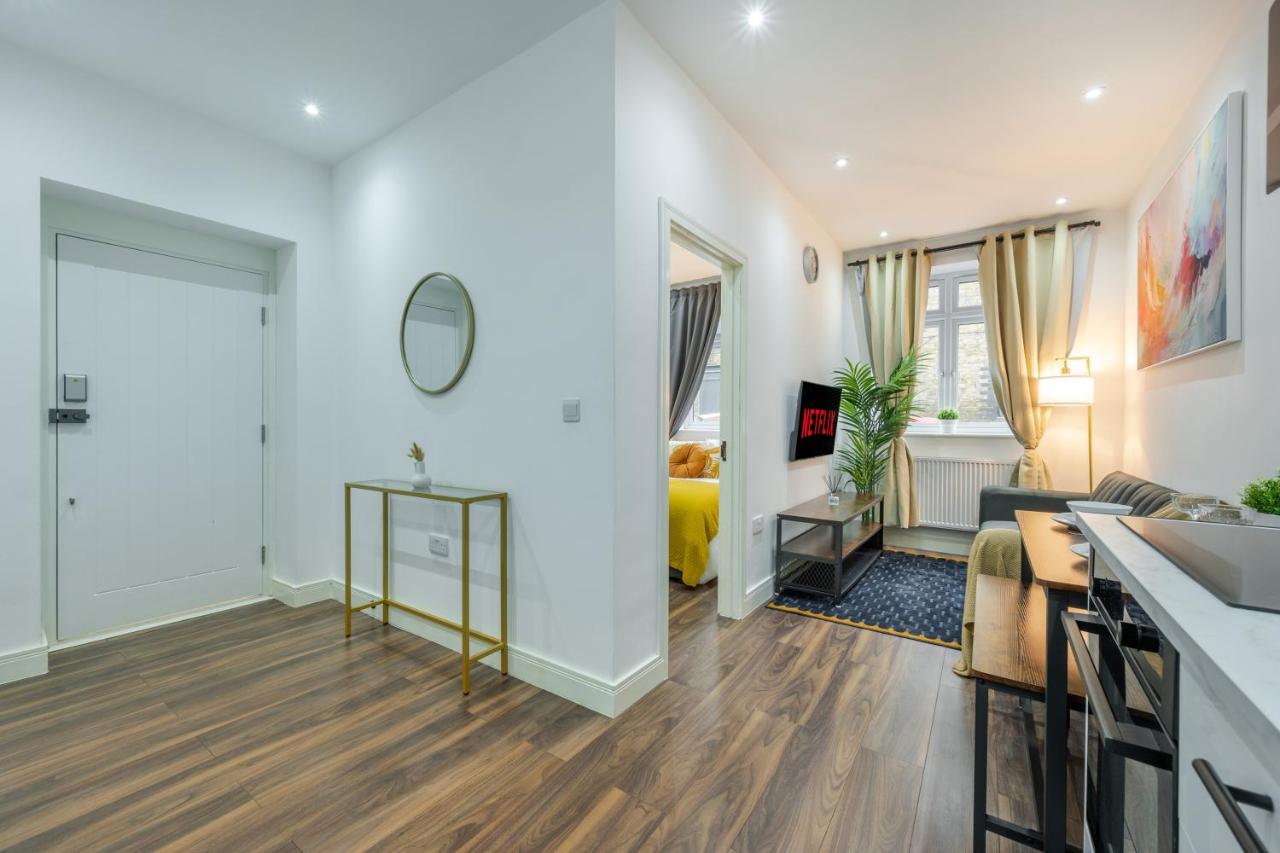 Modern 1 Bed Apartment - US Embassy, Nine Elms & Battersea Station - Chambres d’hôtes Londres