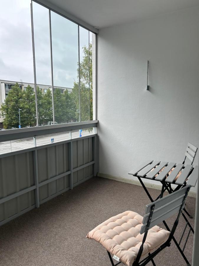 Huoneisto keskustan tuntumassa - B&B