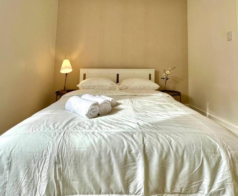 3-Bedroom Apt - Low monthly rate - Le Plateau - B&B Montréal