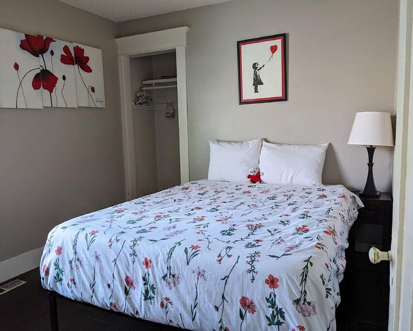 Walker's Paradise 1 with 2 free parking lots - Ferienwohnung Seattle