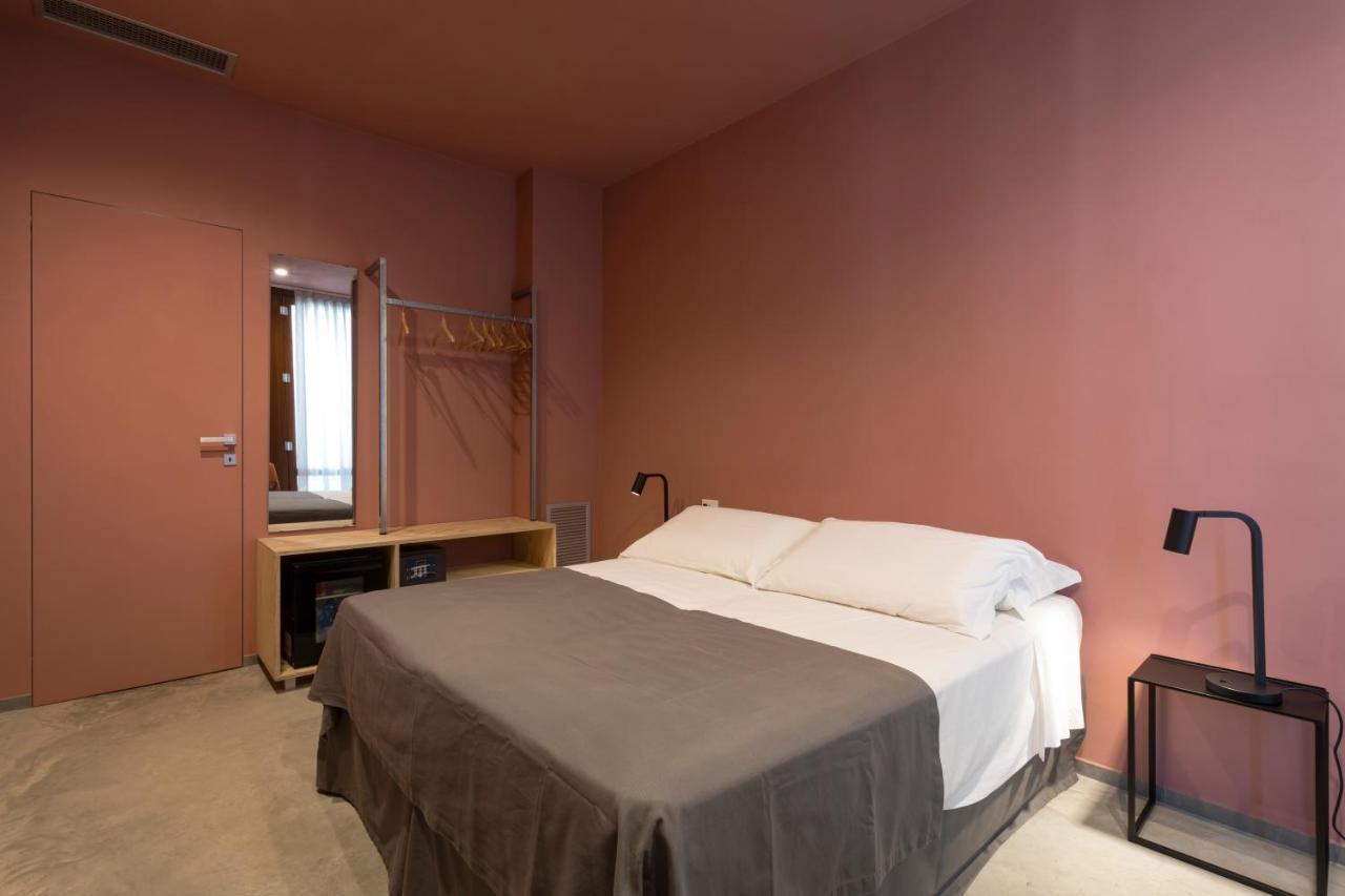 Camera Matrimoniale/Doppia con Letti Singoli con Bagno Privato