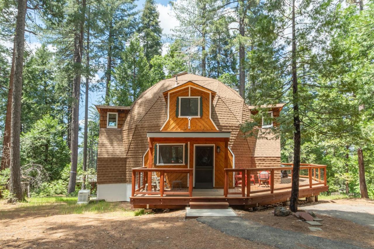 Dome Sweet Dome - B&B Arnold