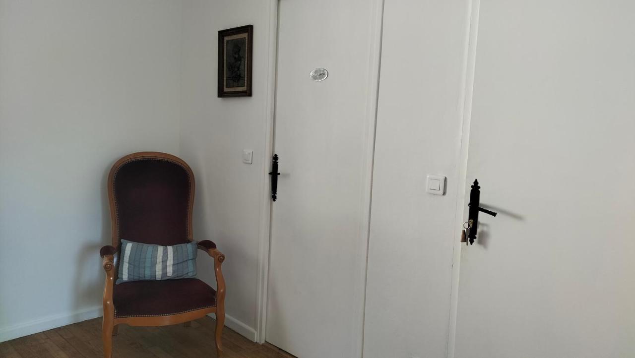 Vierpersoonskamer met Eigen Badkamer