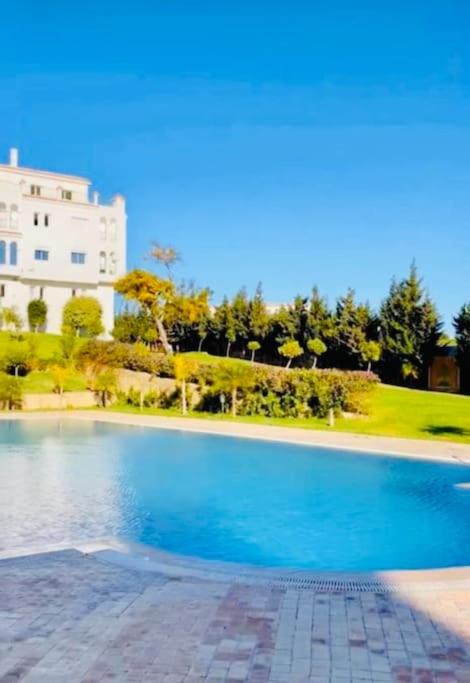 appartement de vacances achakar plage & piscine & wifi - B&B