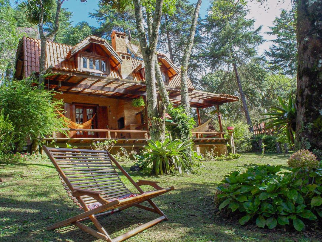 Chalés Recanto da Fonte Monte Verde - MG - B&B