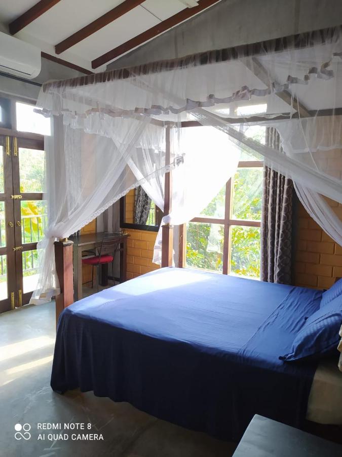 Appartamento con 2 Camere da Letto e Balcone