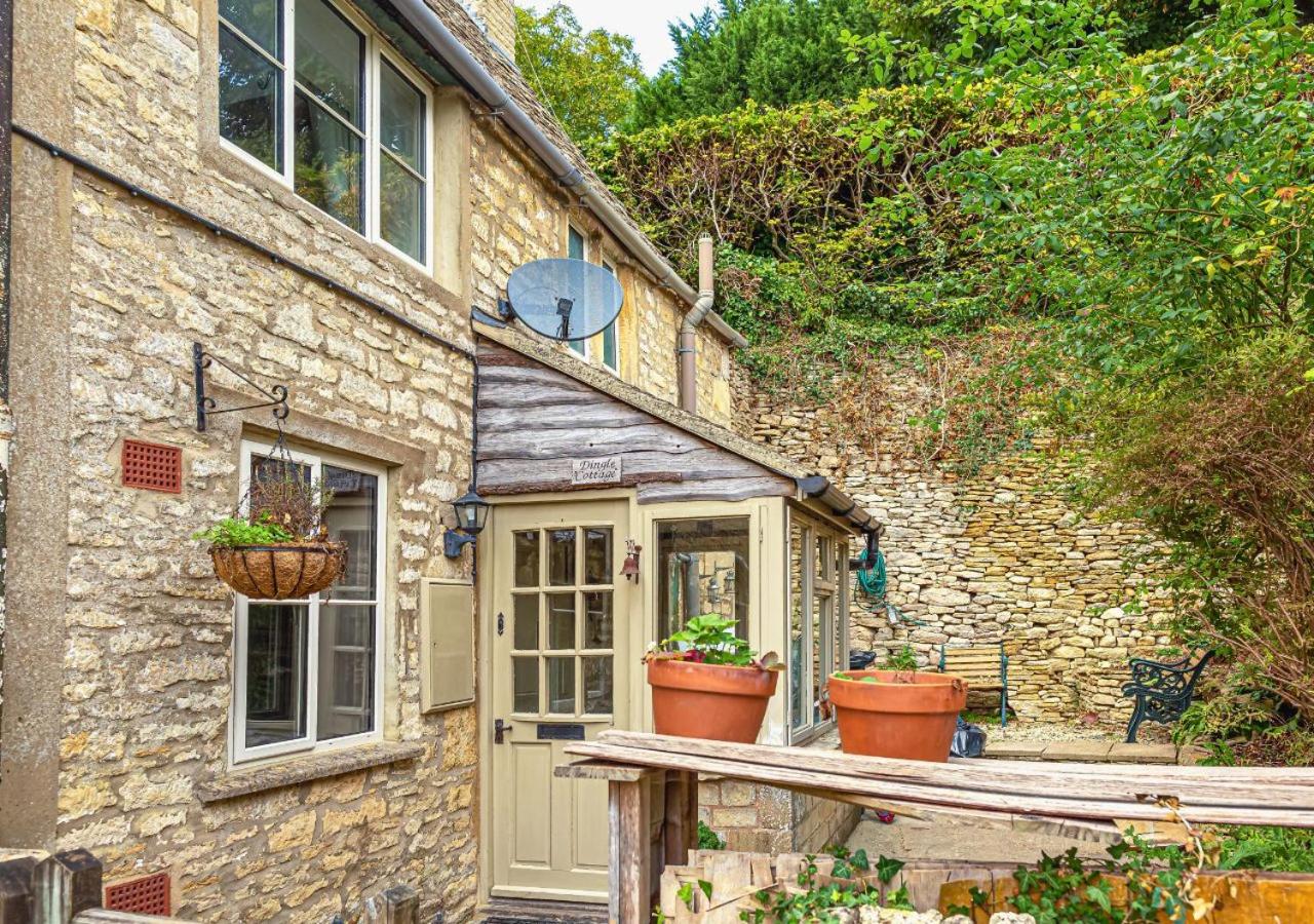 Charming Country Cottage Near Nailsworth - B&B