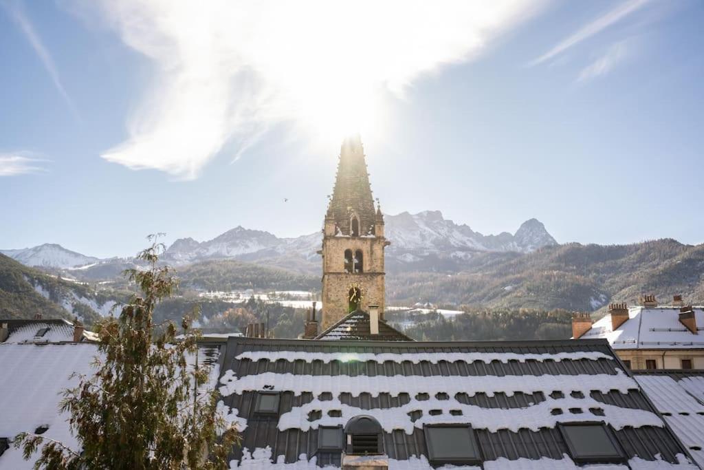 Duplex au coeur de Barcelonnette - B&B