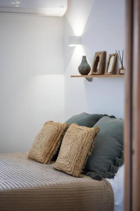 Sweet Cane Tiny House & Pool - Bed and Breakfast Saint-François