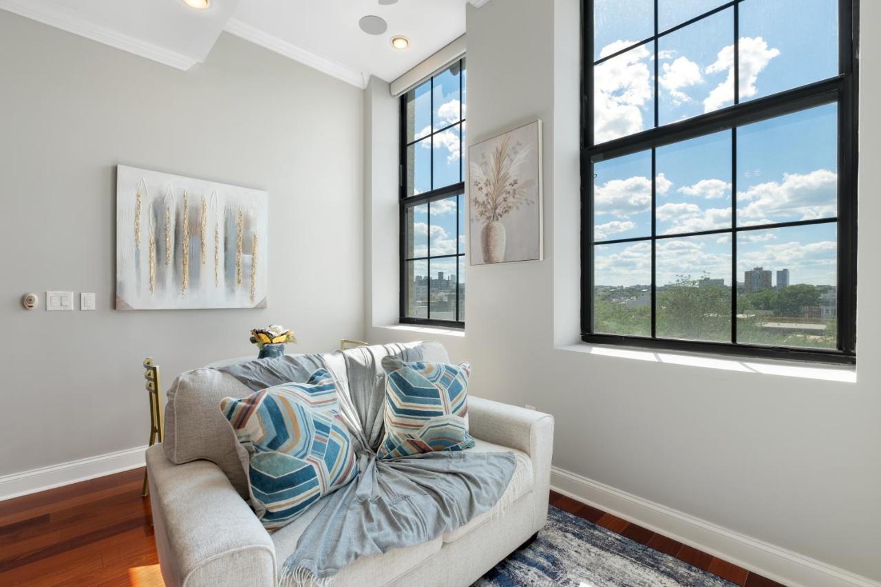 Prestigious 1br W Rooftop Pool - B&B