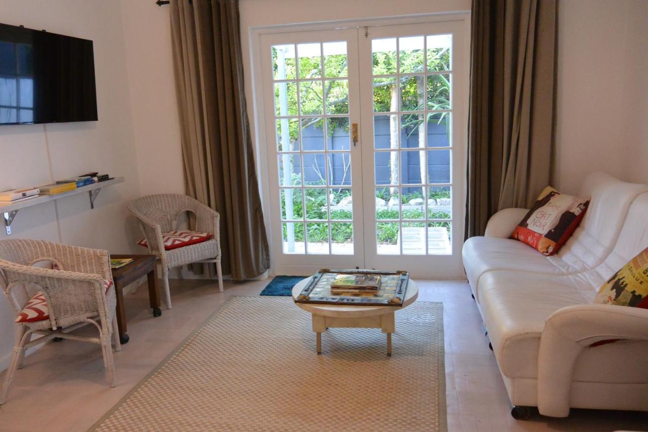 Keenan's at 9 Nirvana - Bed and Breakfast