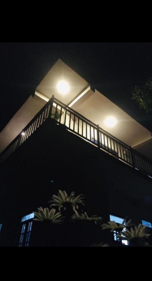 Adisham village home - B&B