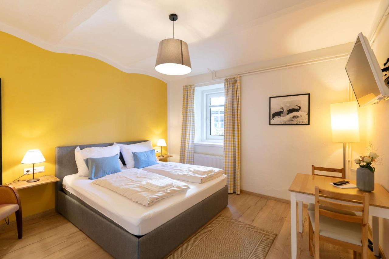 One-Bedroom Apartment with Garden View
