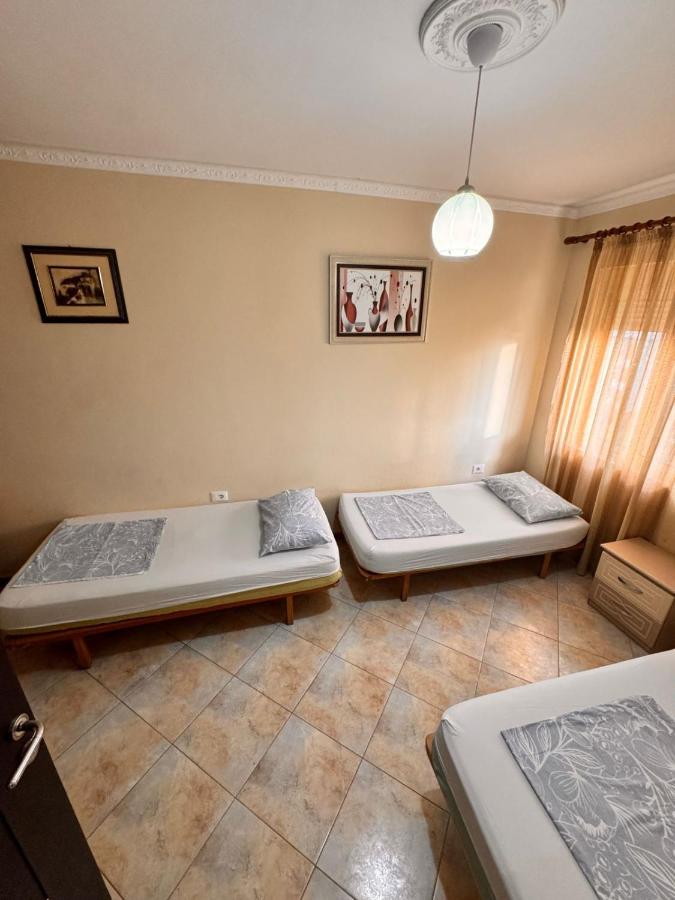 HOLIDAY APARTMENTs 4 - B&B Durazzo