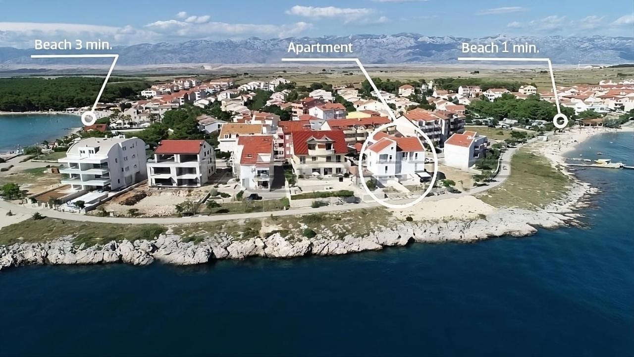 Beachfront deluxe apartment - B&B Povljana