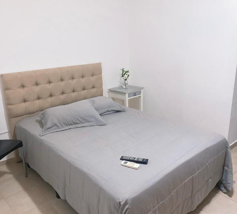 Camera Tripla Basic con Bagno in Comune