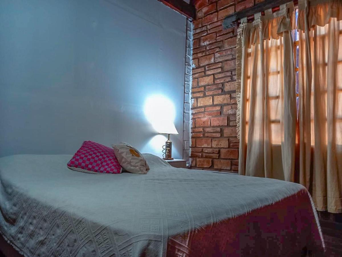 Departamento 2 con Excelente Confort y Ubicación - Chambres d’hôtes Chamical