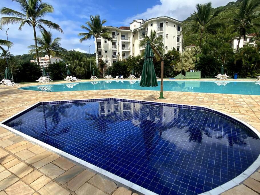 Apto Wembley Tenis 100 metros da praia - Bed and Breakfast Ubatuba