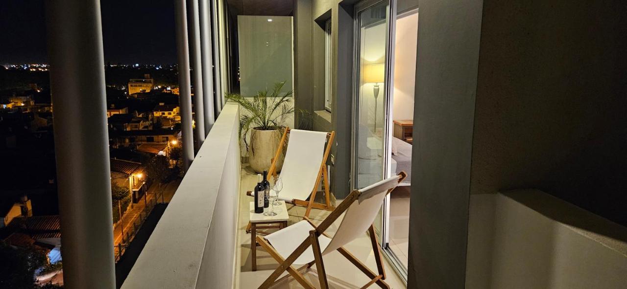 Delta Boutique Loft, en el centro de Salta, para 3 by BEDBOOK - B&B Salta