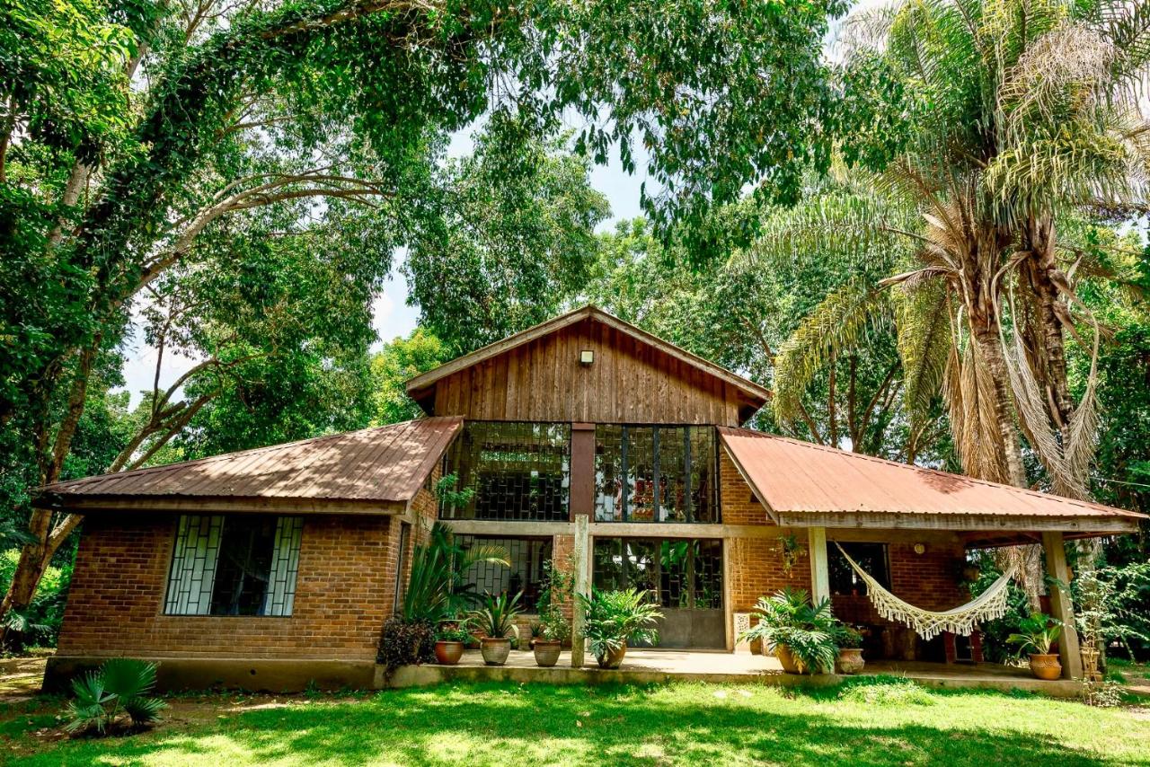 The River Villa Situated In A Lush Garden - B&B