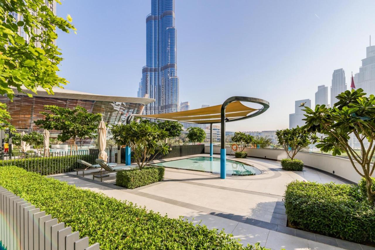 Knokey Luxury 1BR Apartments - 5 min walk to Burj Khalifa & Dubai Mall & Dubai Fountain - Chambres d'hôtes Dubaï