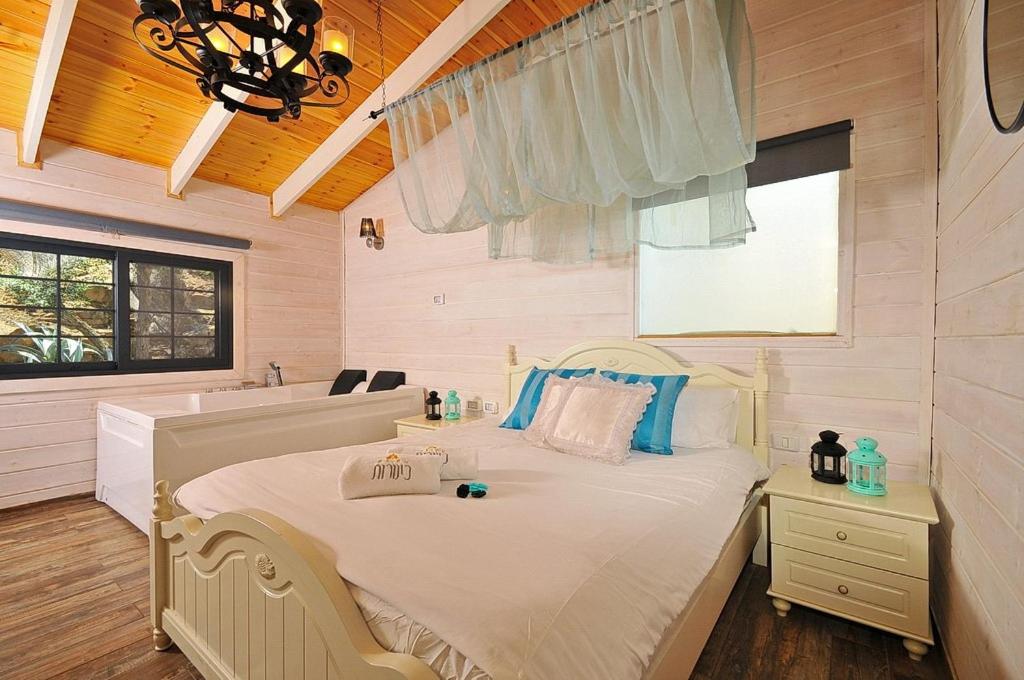 One-Bedroom Chalet