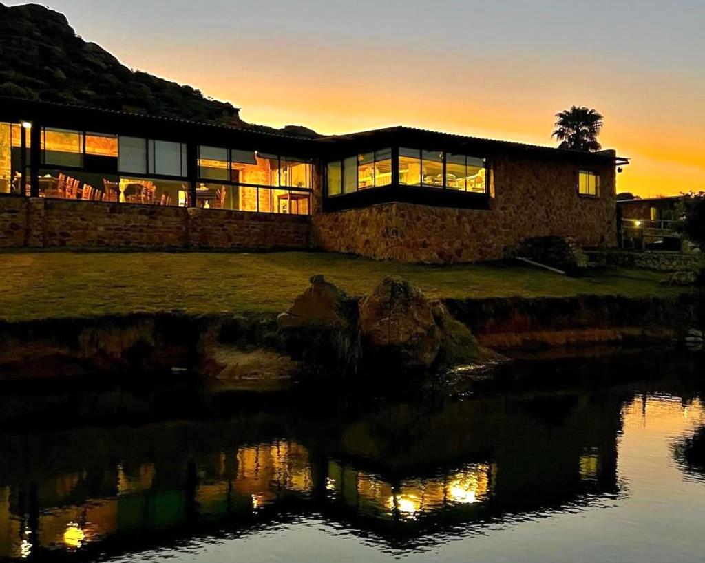 Uitzicht Private Nature Reserve and Lodge - Chambres d’hôtes
