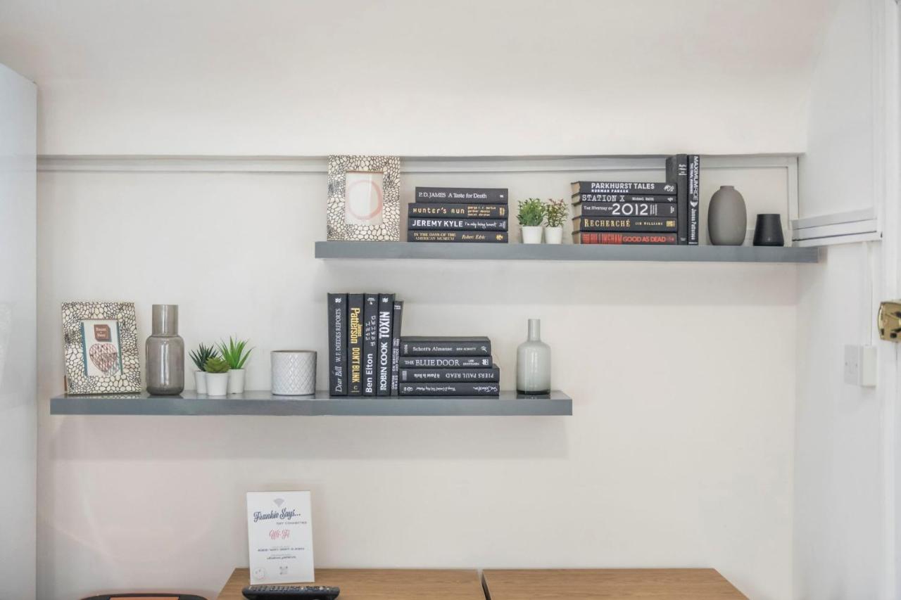 Fitzrovia 1 Bed Mews Apt Close to Fitzroy Square - B&B London