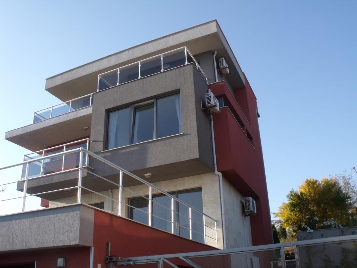 The Beach House - Bed and Breakfast Sozopol