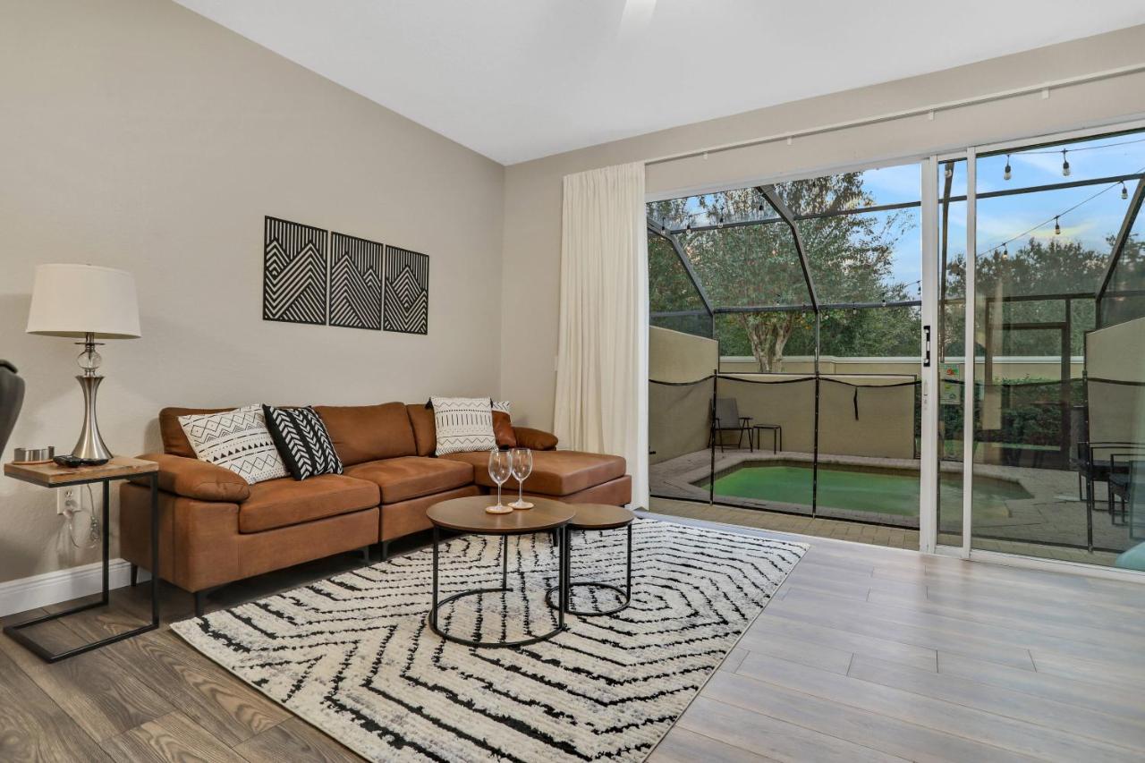 Elegant Townhome w Water Park near Disney Parks - B&B Orlando