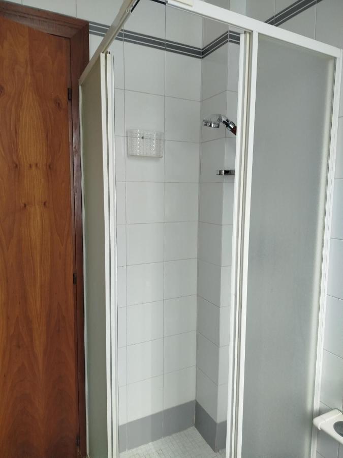 Habitación Individual Estándar con baño compartido