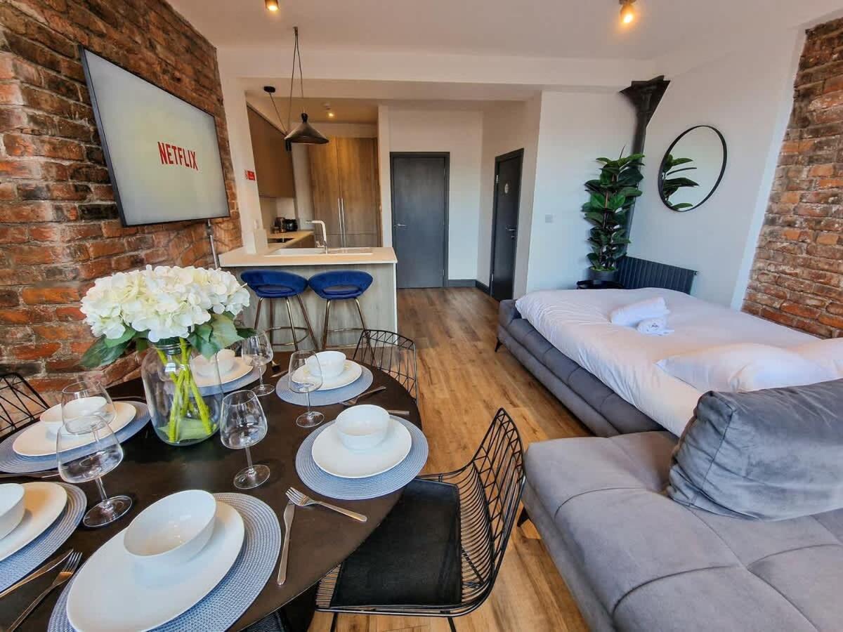 Stunning Central Apartment by City SuperHost - B&B