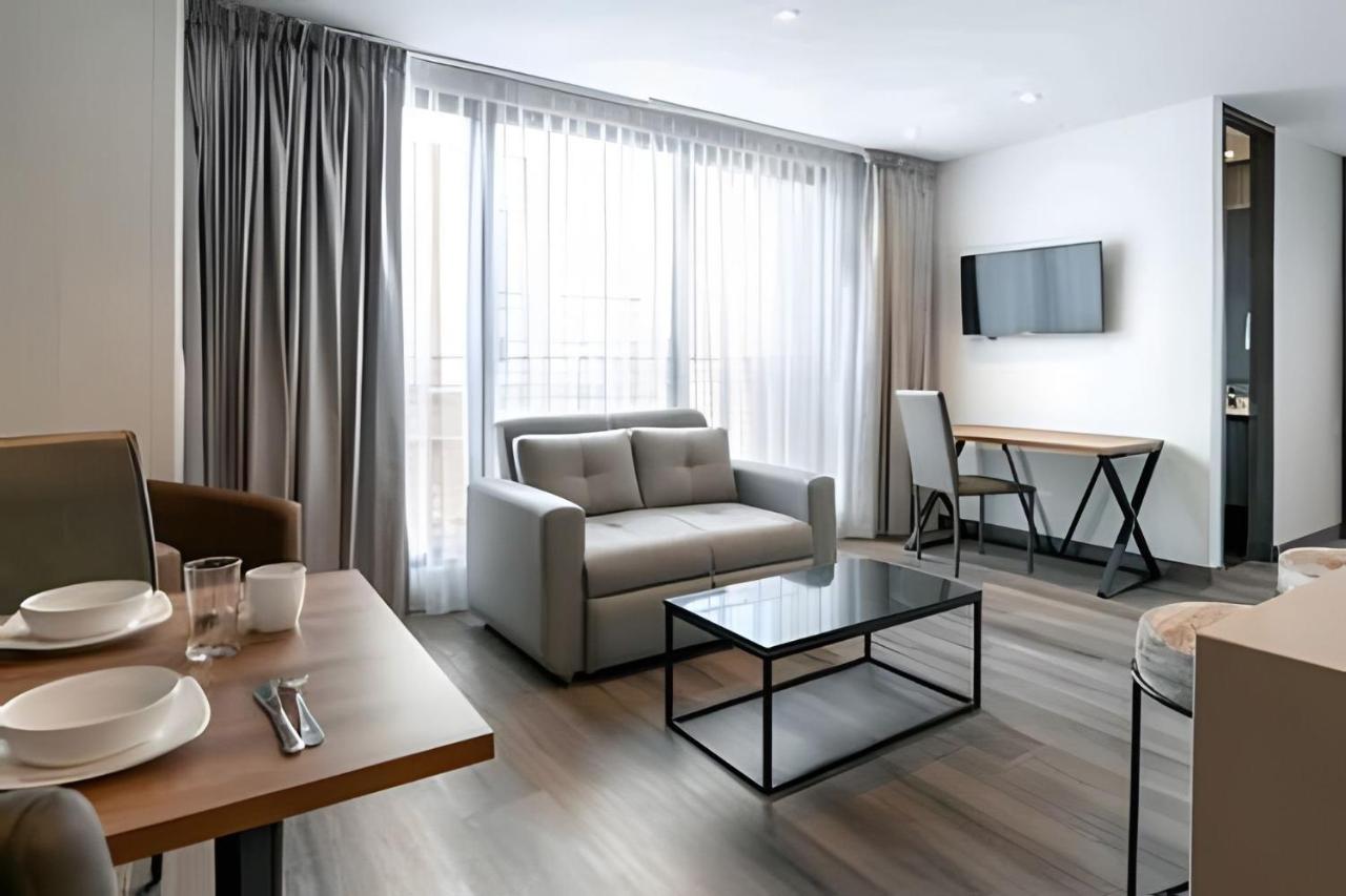 Appartamento con 2 Camere da Letto e Vista Città