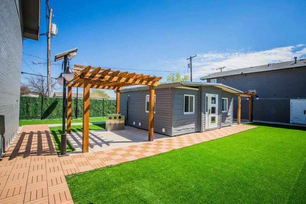 806 Oasis at Ave U! 1Bedroom and 1Bath - B&B Lubbock